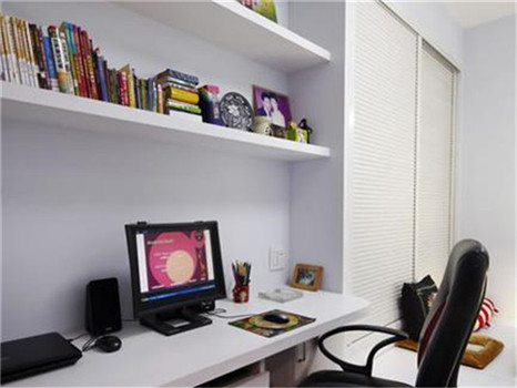 您家有小小的書房嗎？是怎么樣的呢？