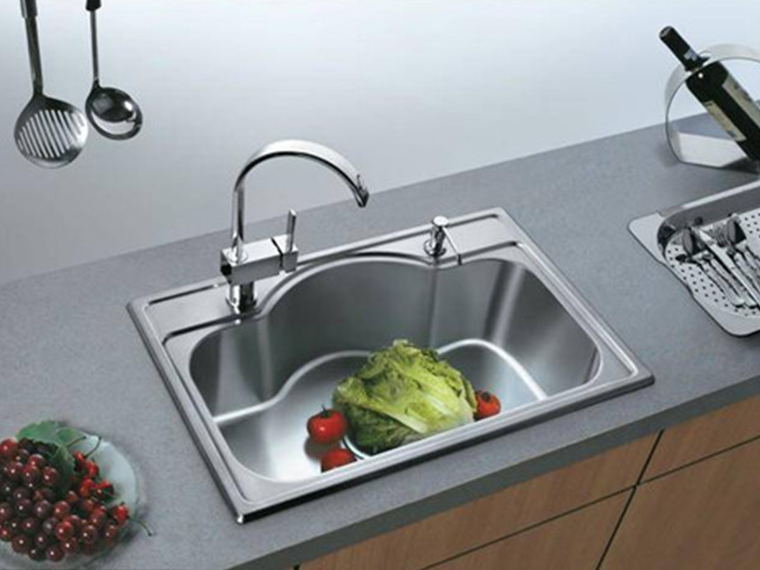 裝修時(shí)如何選擇不銹鋼水槽？趕緊get !